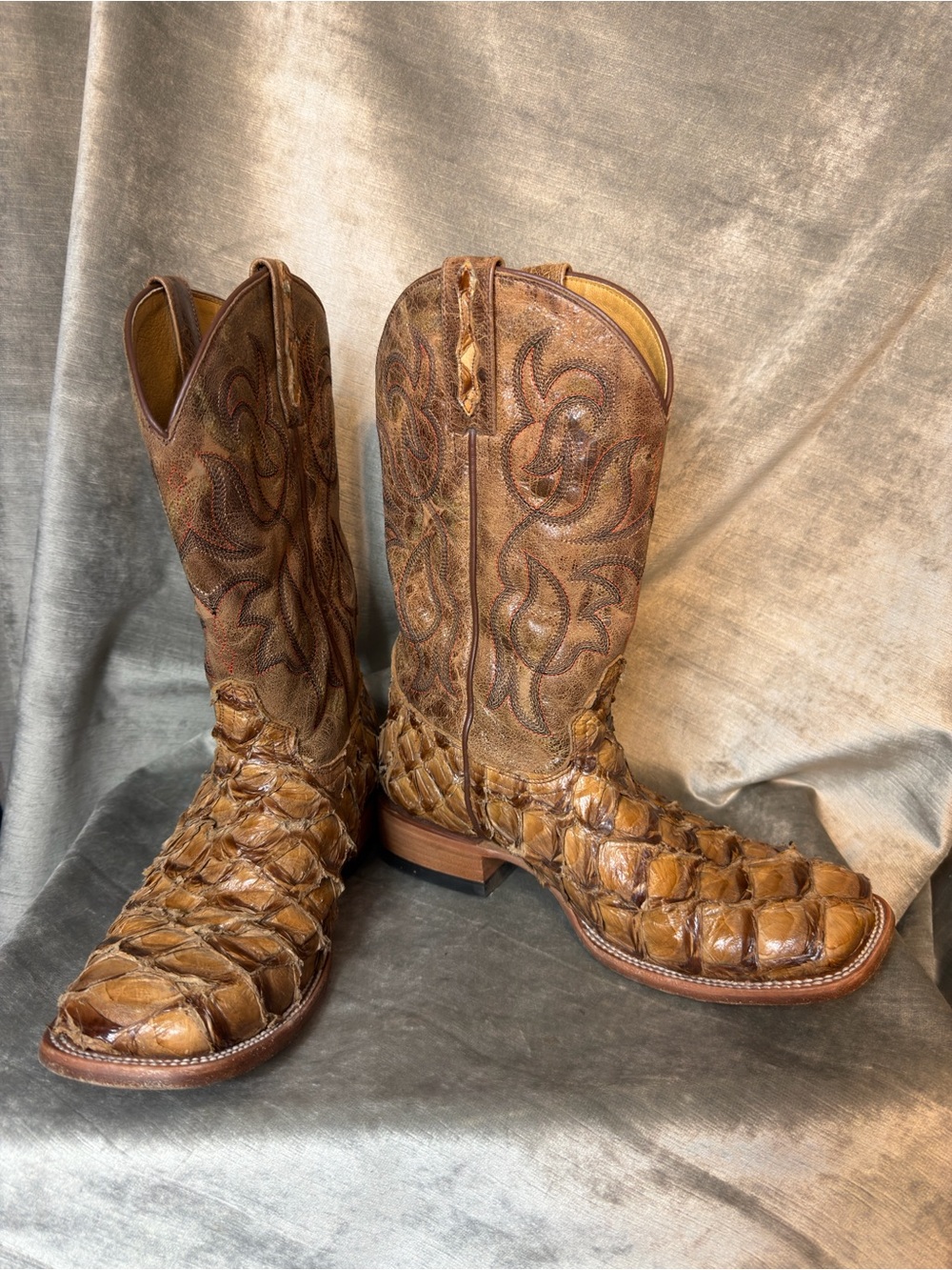 Cody James Exotic Pirarucu Men's Square Brown Boots. Size 9.5D. #14148